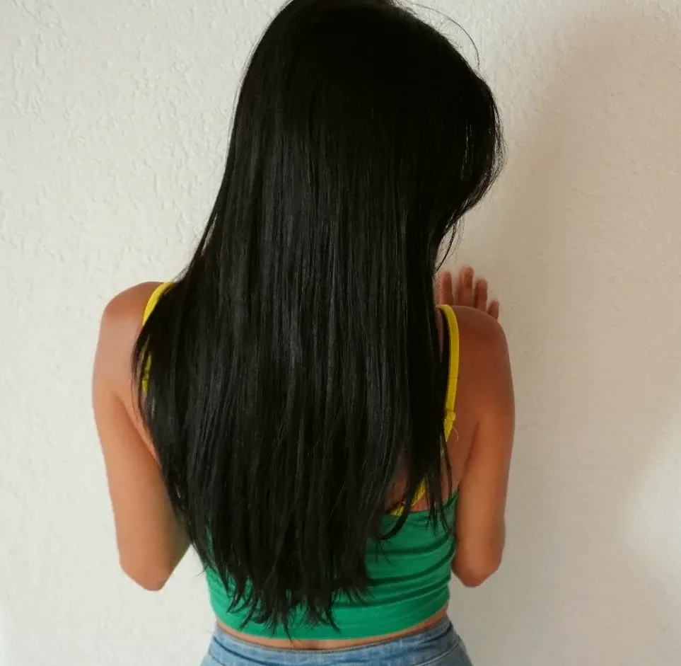 Nadja, 28